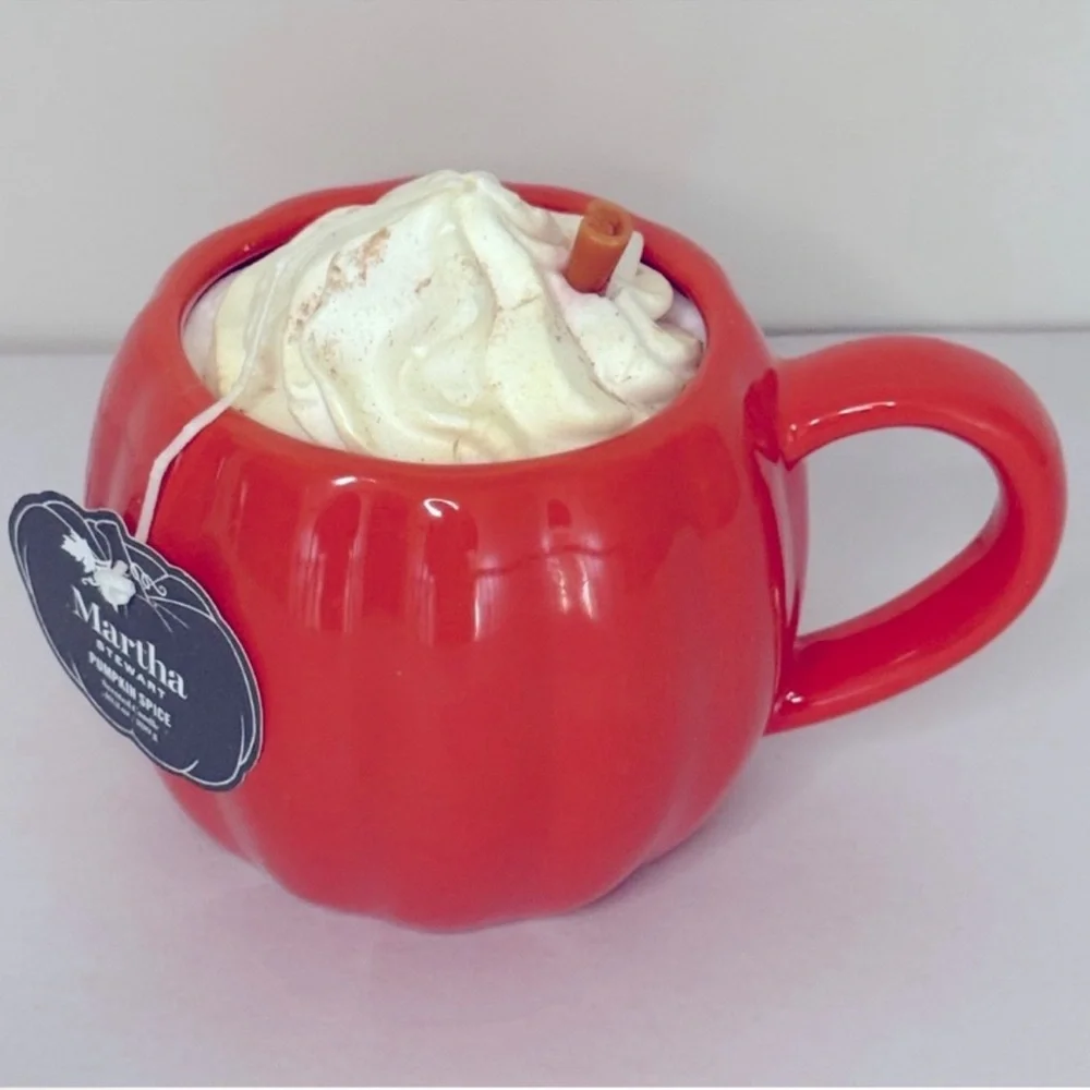 New! Martha Stewart Pumpkin Spice Candle in Orange Mug